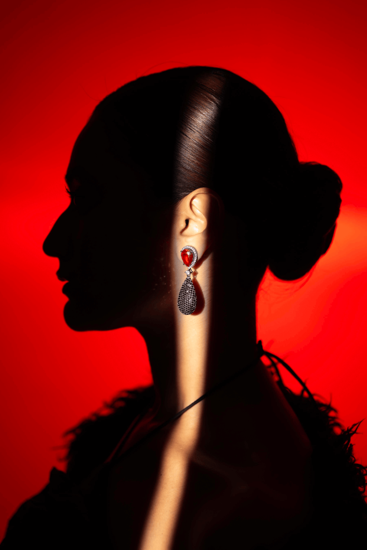 Rouge Mystère Drop Earrings