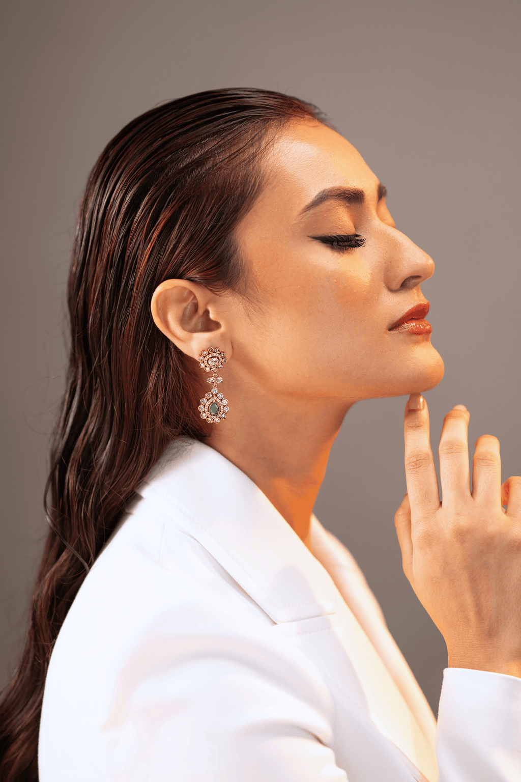 Zamrud Noor Earrings