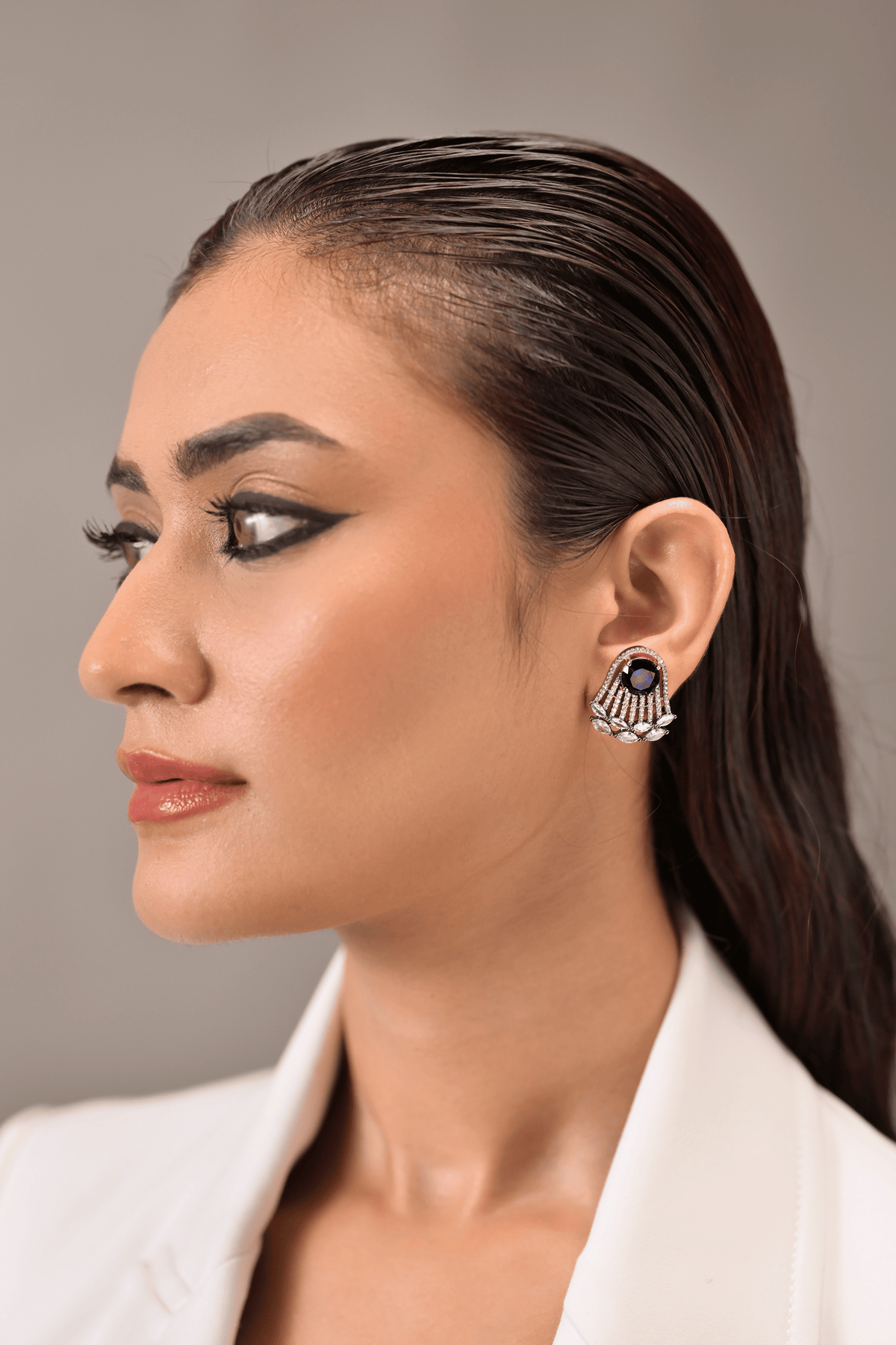 Nocturne Éventail Stud Earrings